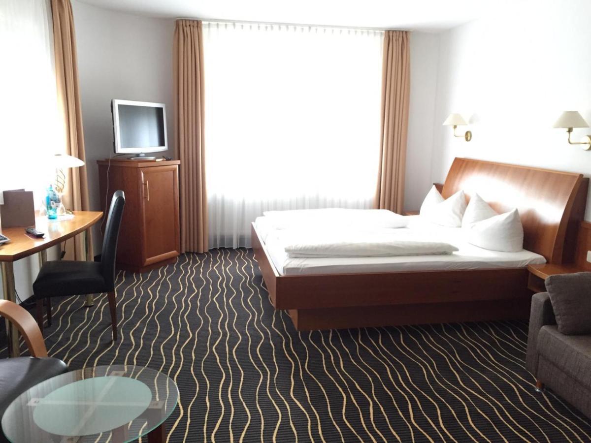 Hotel Zur Schoenen Aussicht Marktheidenfeld Exteriör bild